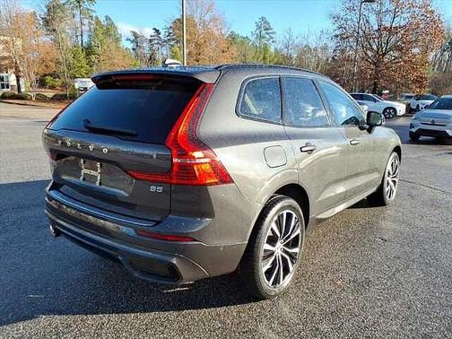 2023 Volvo XC60 Plus