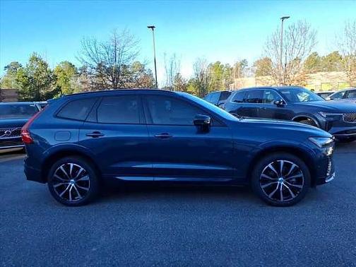 2023 Volvo XC60 Plus