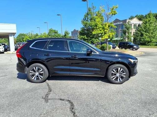 2023 Volvo XC60 Core