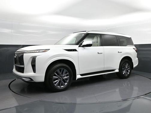 2026 INFINITI QX80 PURE