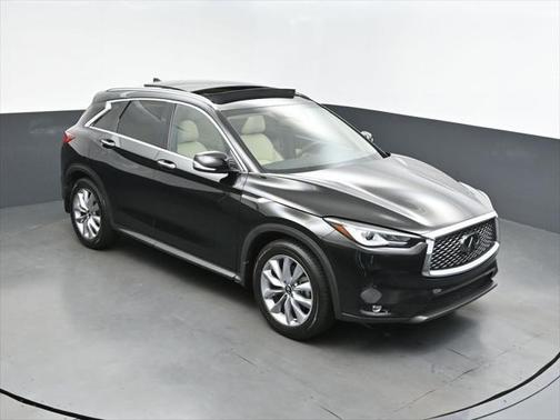 2022 INFINITI QX50 LUXE