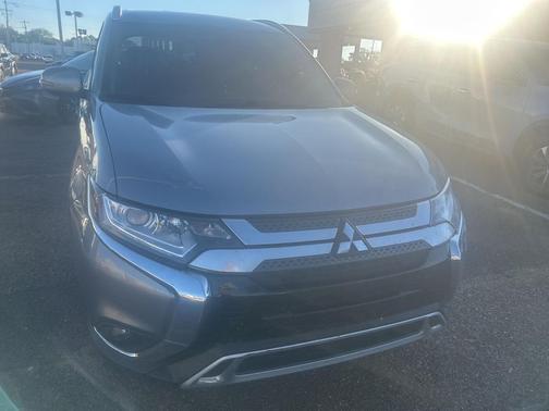 2020 Mitsubishi Outlander SEL