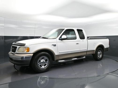 2002 Ford F-150 XLT