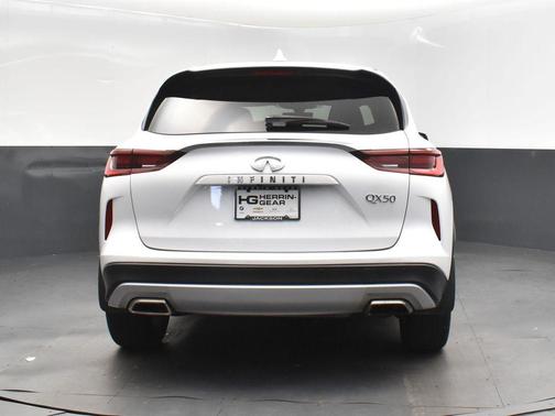 2023 INFINITI QX50 PURE