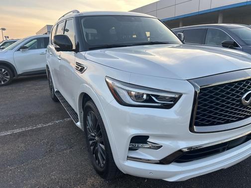 2023 INFINITI QX80 PREMIUM SELECT