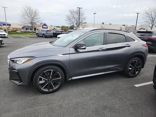 2023 INFINITI QX55 LUXE