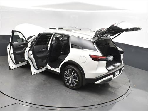 2025 INFINITI QX60 SENSORY