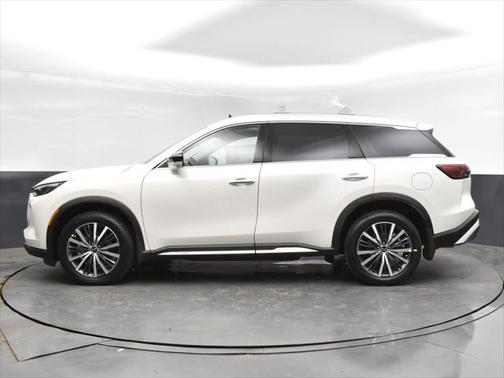 2025 INFINITI QX60 SENSORY