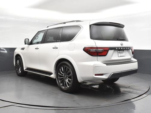 2024 Nissan Armada Platinum 2WD