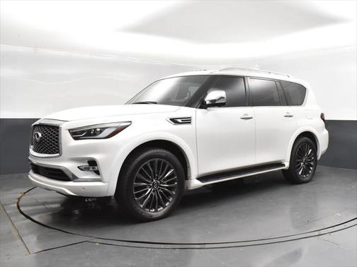 2024 INFINITI QX80 SENSORY AWD