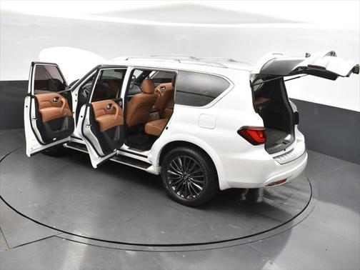 2024 INFINITI QX80 SENSORY AWD