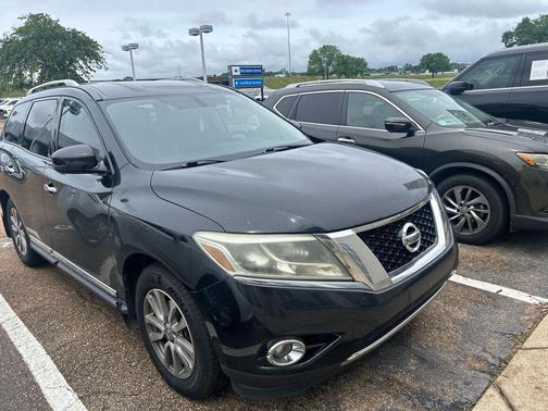Magnetic Black 2015 Nissan Pathfinder SL