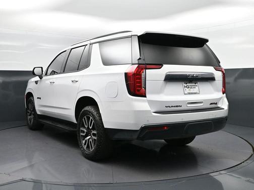 2023 GMC Yukon 4WD AT4