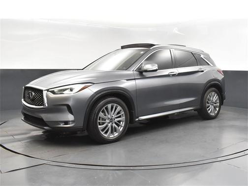 2023 INFINITI QX50 LUXE