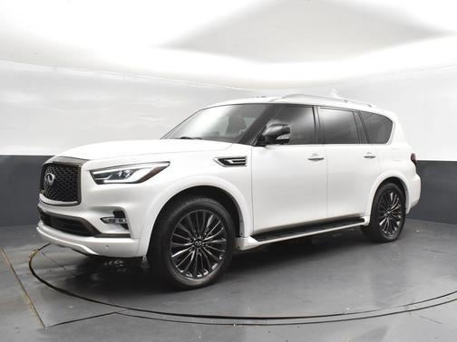 2024 INFINITI QX80 SENSORY AWD