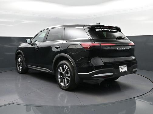 2026 INFINITI QX60 Pure