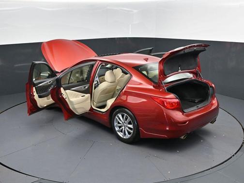 2014 INFINITI Q50 Premium