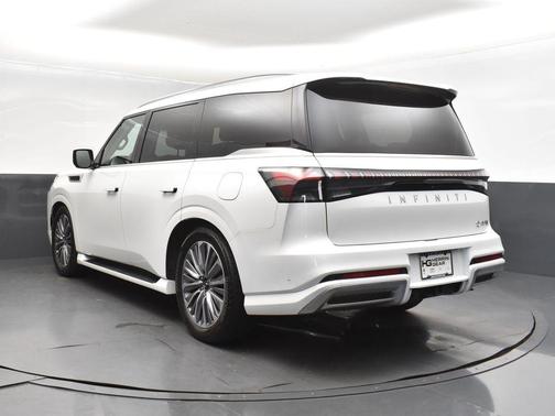 2025 INFINITI QX80 SENSORY AWD