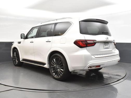 2023 INFINITI QX80 PREMIUM SELECT