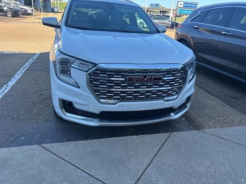 2022 GMC Terrain Denali