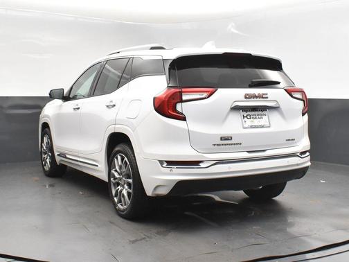 2022 GMC Terrain Denali