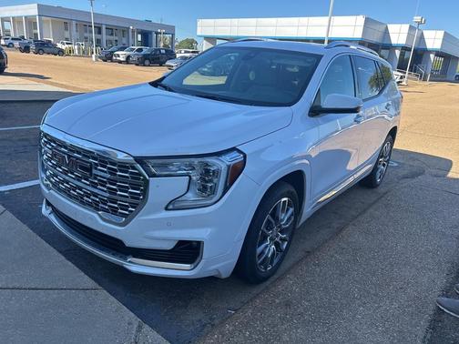 2022 GMC Terrain Denali