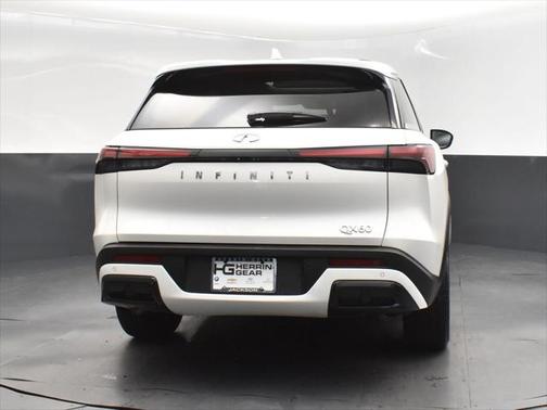 2025 INFINITI QX60 Pure
