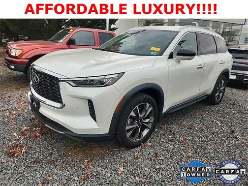 2022 INFINITI QX60 Luxe