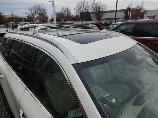 2022 INFINITI QX60 Luxe