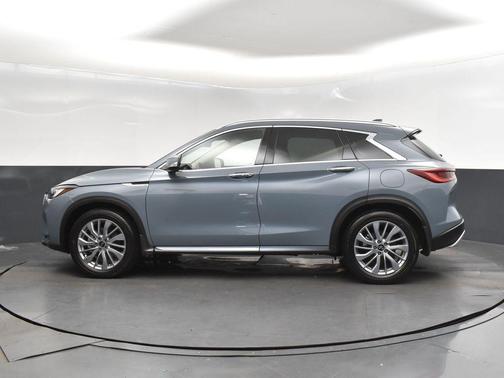 2024 INFINITI QX50 LUXE