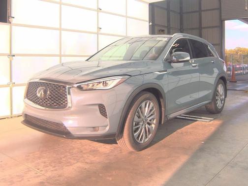 2024 INFINITI QX50 LUXE