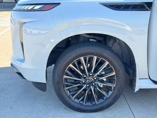 2025 INFINITI QX80 AUTOGRAPH AWD