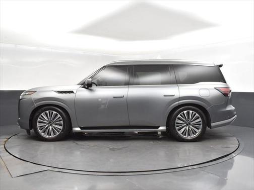 2025 INFINITI QX80 SENSORY AWD