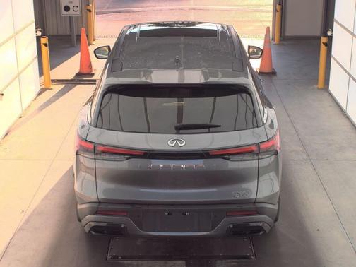 2025 INFINITI QX60 Pure