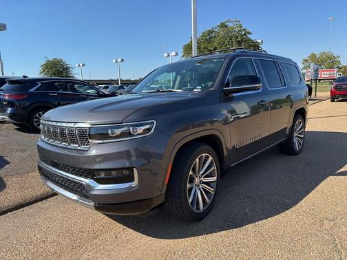 2023 Jeep Grand Wagoneer 4x4