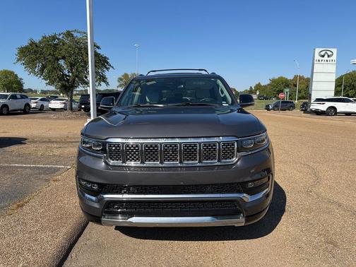 2023 Jeep Grand Wagoneer 4x4