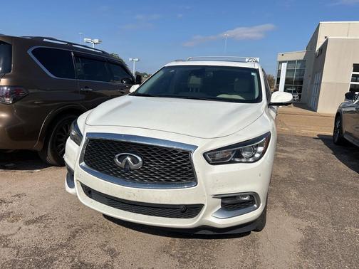 2016 INFINITI QX60 Base