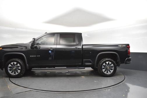 2022 Chevrolet Silverado 2500 Custom