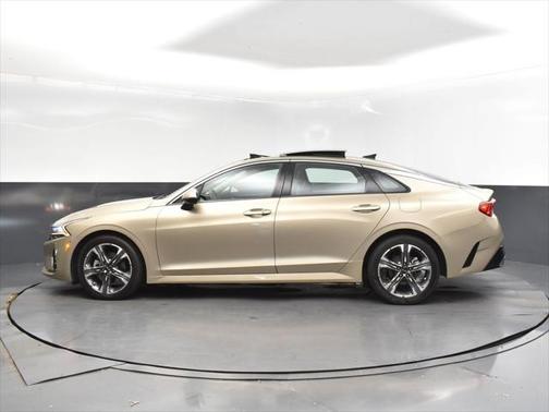 2021 Kia K5 EX