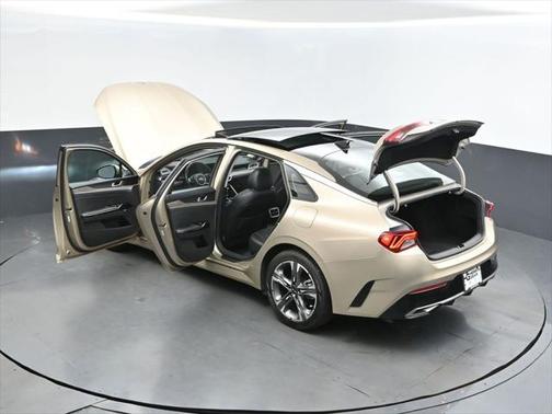2021 Kia K5 EX