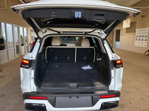 2024 INFINITI QX60 Pure