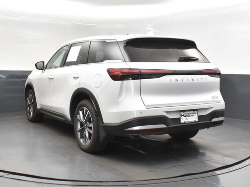 2026 INFINITI QX60 Pure