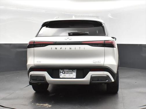 2025 INFINITI QX60 SENSORY