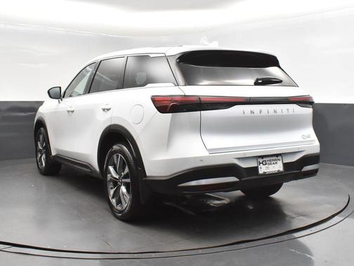 2026 INFINITI QX60 Pure