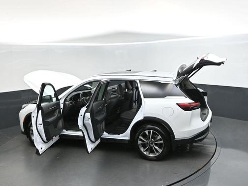 2026 INFINITI QX60 Pure