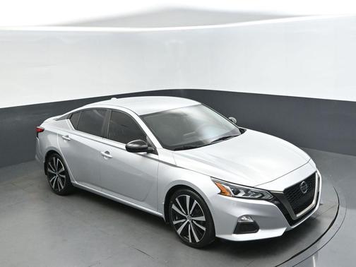 2019 Nissan Altima 2.5 SR