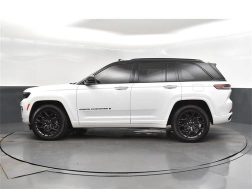 2024 Jeep Grand Cherokee Summit