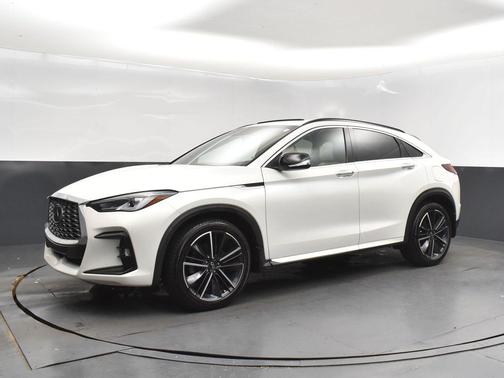 2023 INFINITI QX55 LUXE