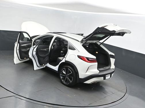 2023 INFINITI QX55 LUXE