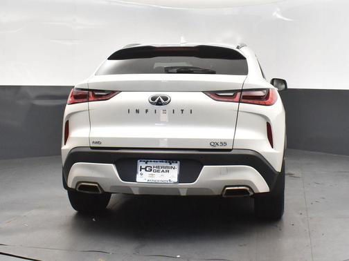 2023 INFINITI QX55 LUXE